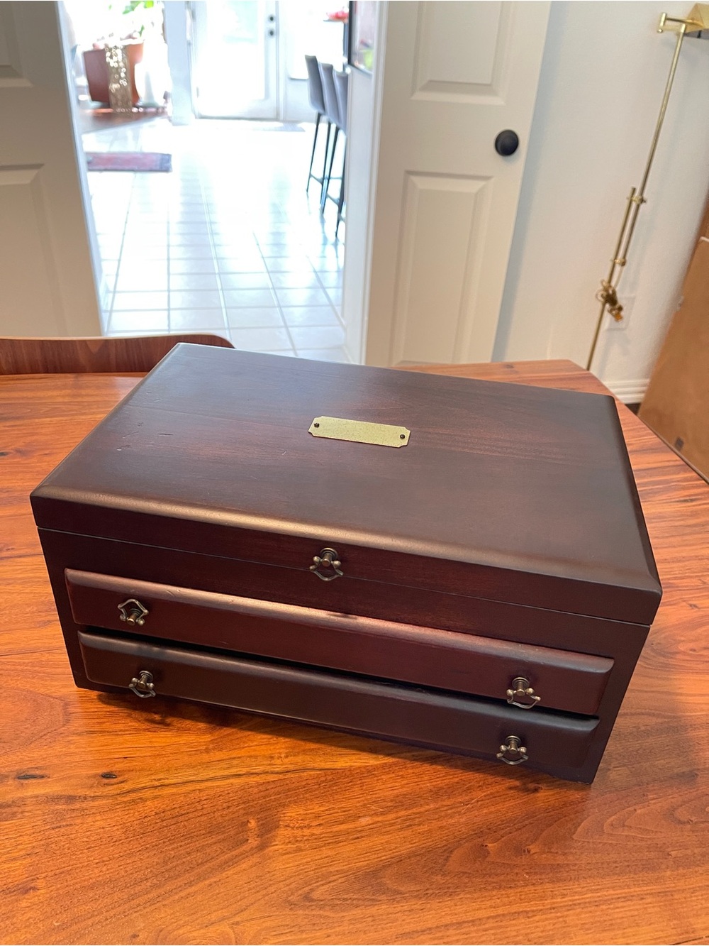 Vintage Reed & Barton Eureka Wooden Jewelry Box Burgundy Lining  15x10x7in.